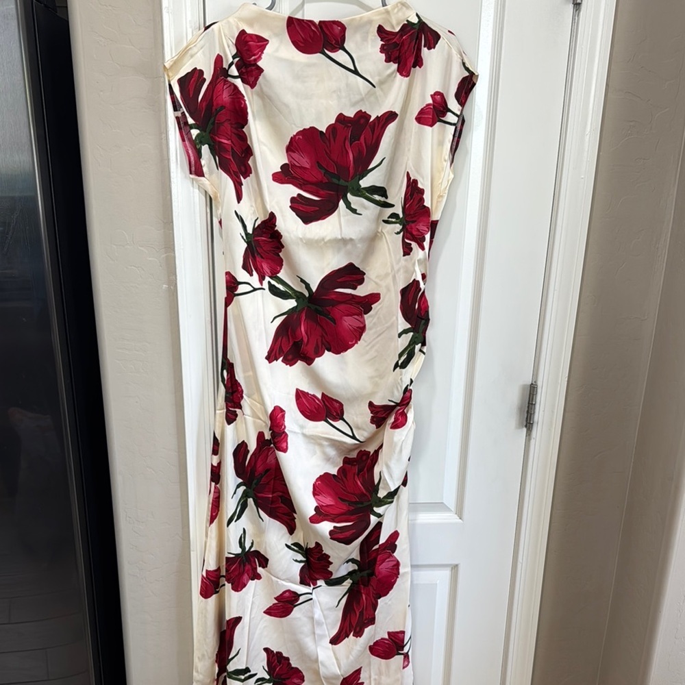 STYLEWE Cream Maxi Dress with Red Floral Print